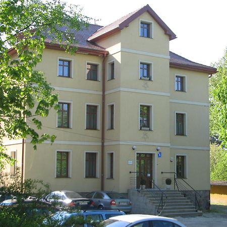 Willa Pod Gwiazdami & Spa Bad Kudowa Exterior foto